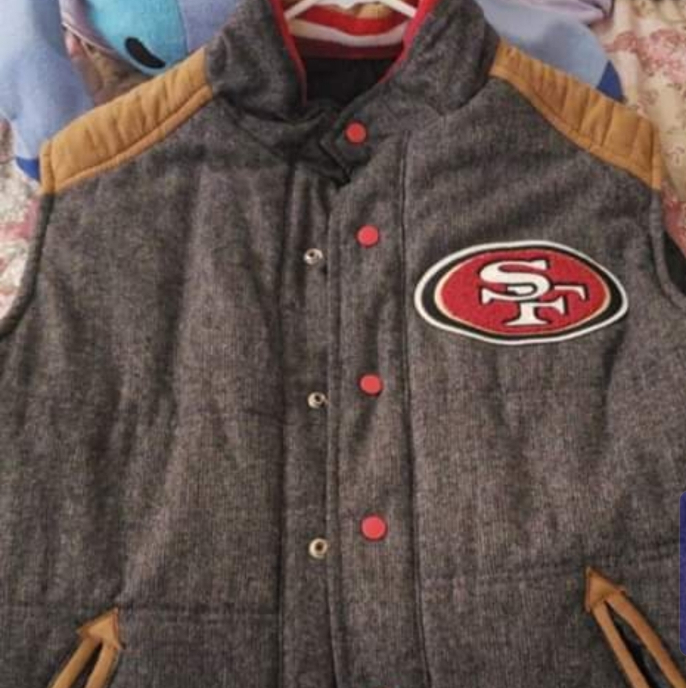 San Francisco 49ers vest